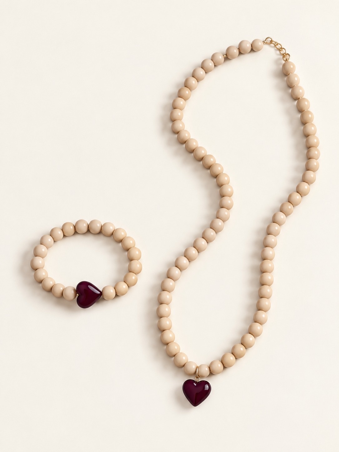 Set beige con vino